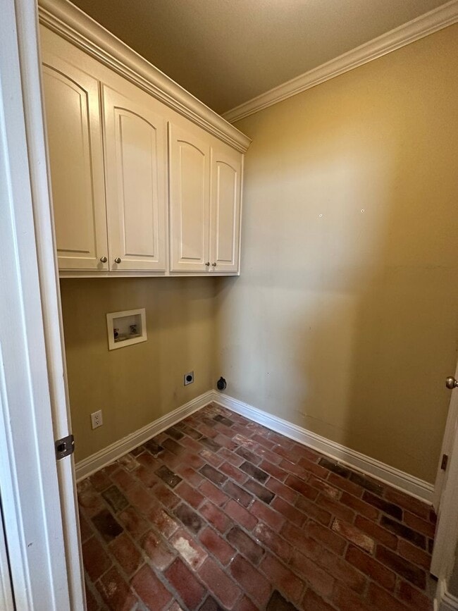 Building Photo - Gorgeous 3 Bedroom Home in North Bossier