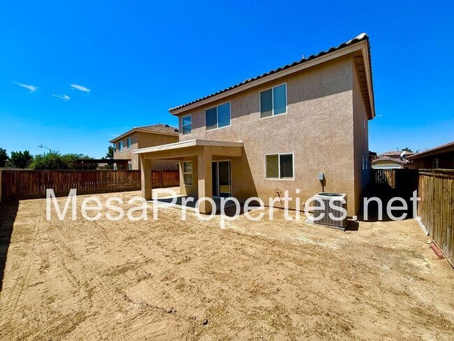 Building Photo - 15091 Brown Ln
