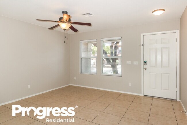 Building Photo - 13181 N Deergrass Dr