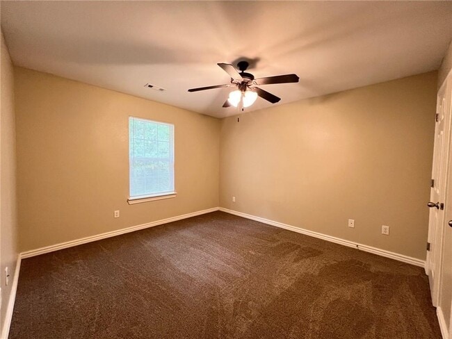 Building Photo - 341 Graystone Cir