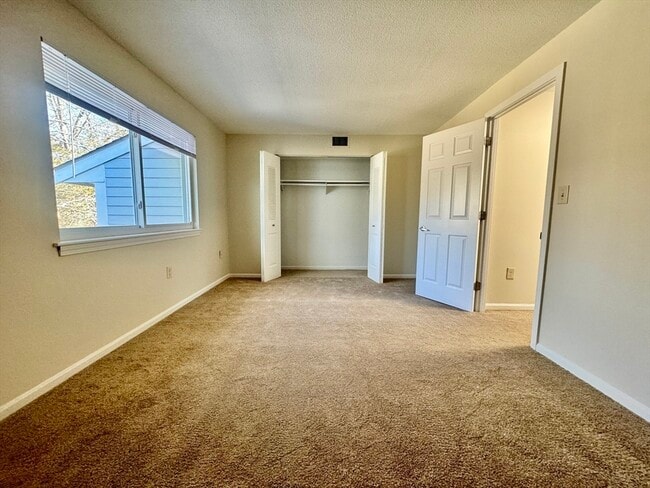 Building Photo - 13 Beal's Cove Rd