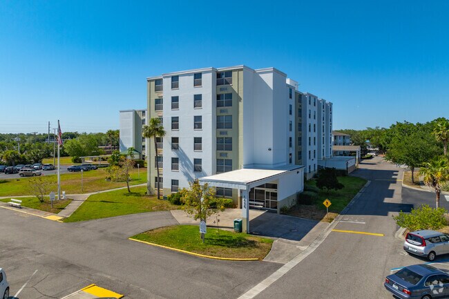 1430 Dixon Blvd Cocoa, FL 32922 - Asbury Apartments