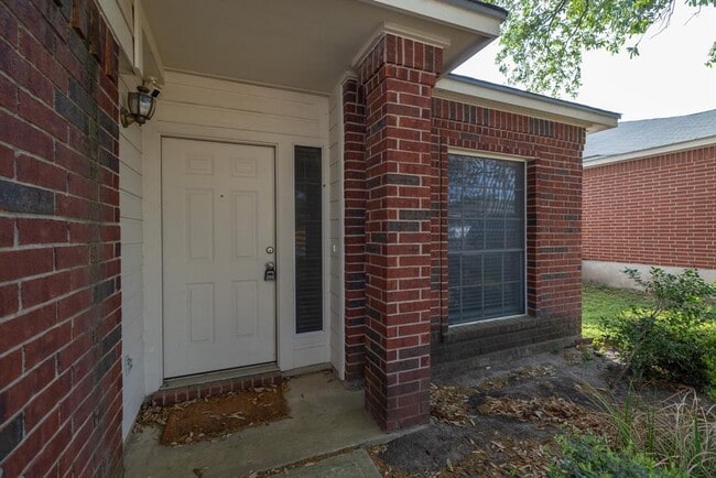 Building Photo - 3410 Flowstone Ln