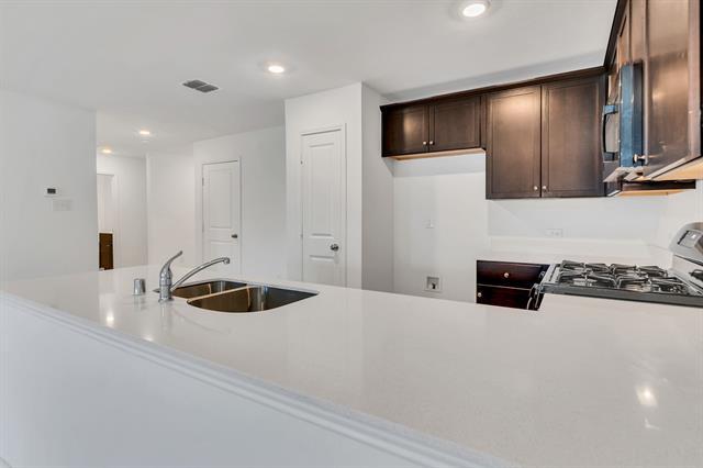 Building Photo - 324 Pueblo Bonito Trl