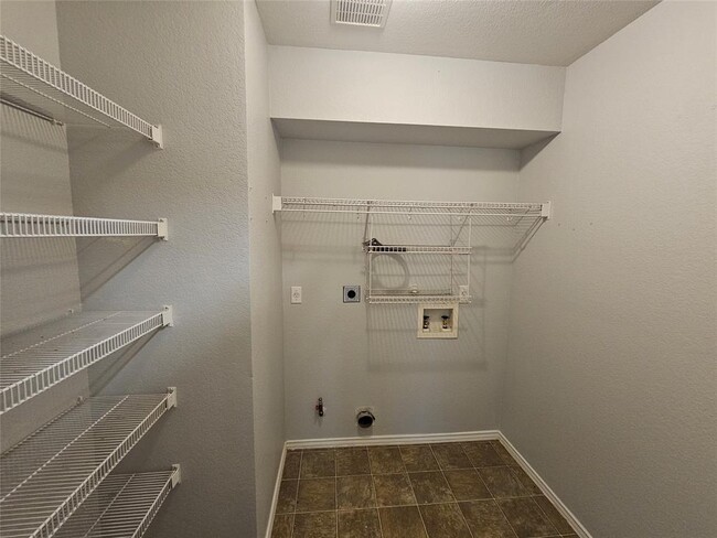 Building Photo - 4211 Mather