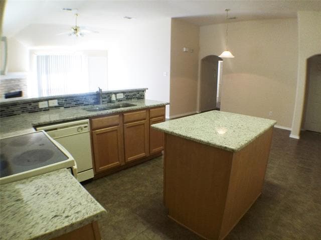 Building Photo - 1006 Godwin Ave