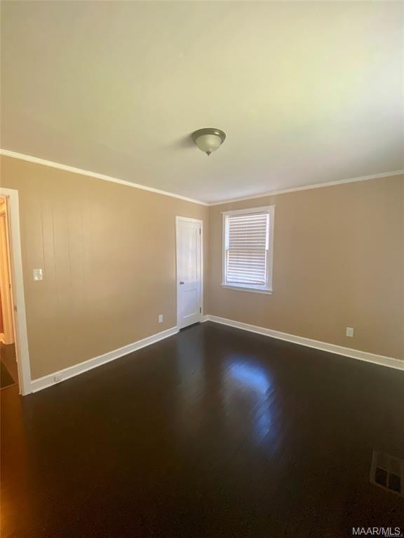 Building Photo - 2048 Midway St