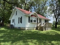 Building Photo - 1014 Old Dixie Loop