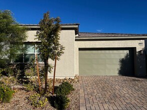 Building Photo - Modern 3-Bedroom Home in Skye Canyon Ranch...