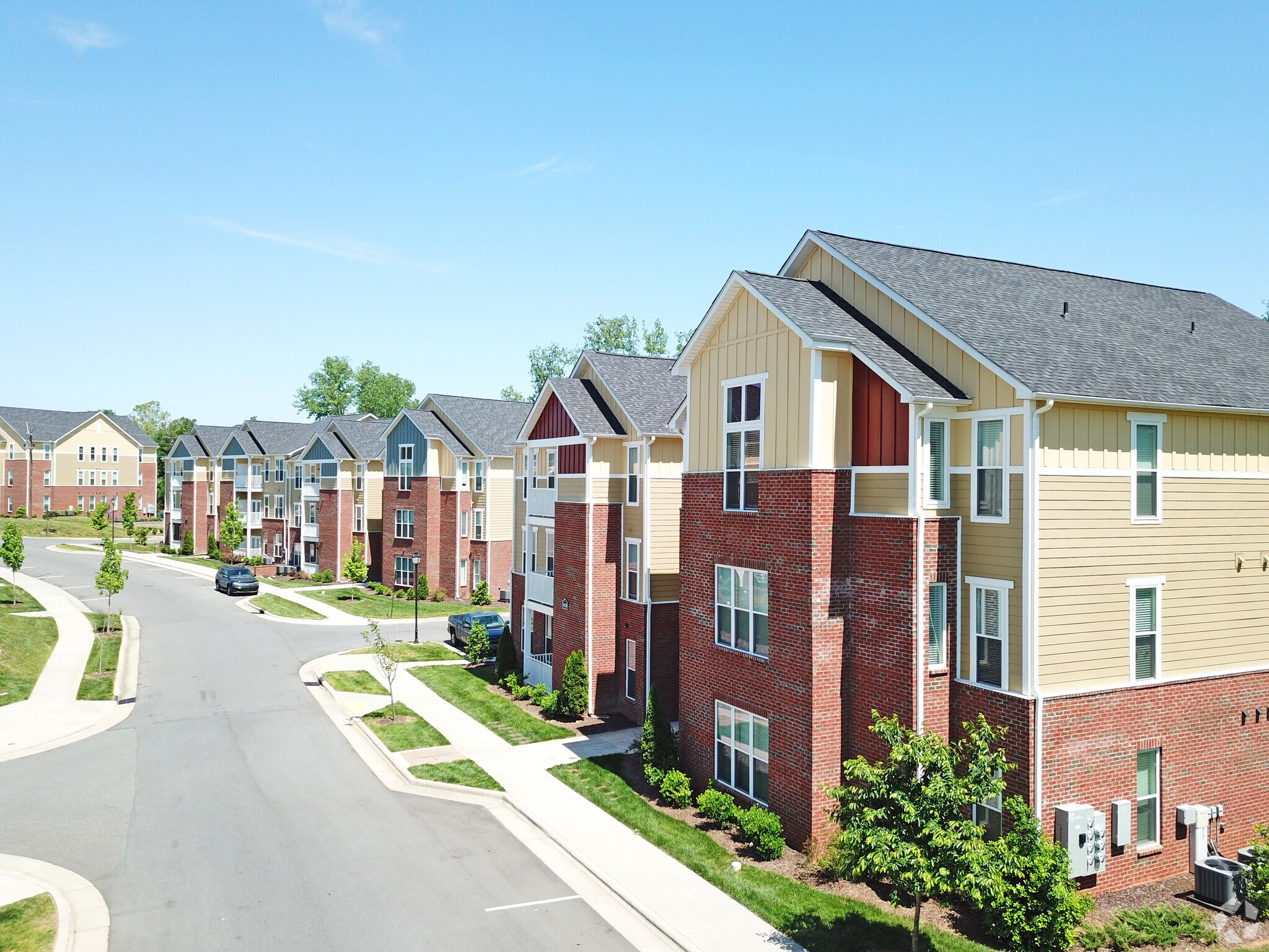 Palisades Circle - Palisades of Belmont