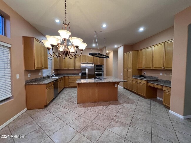 Building Photo - 11467 E Sweetwater Ave