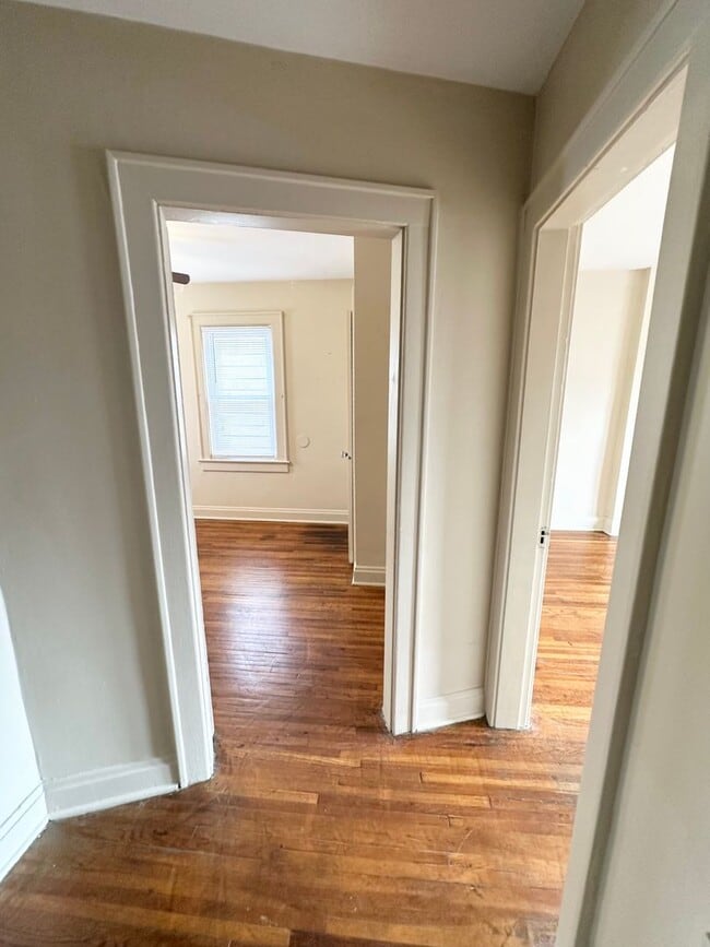 Building Photo - 66 W California Ave