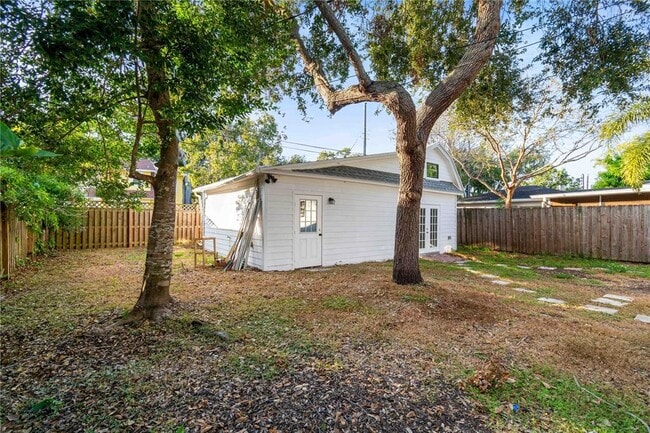 Building Photo - 2302 12th St N