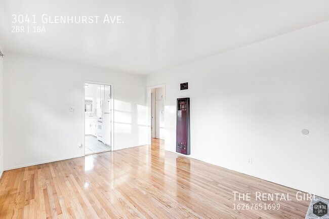 Building Photo - 3041 Glenhurst Ave