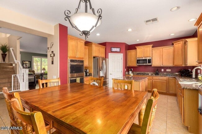 Building Photo - 5118 W Swayback Pass