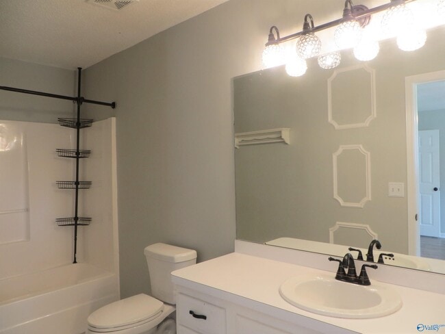 Building Photo - 105 Royalty Ct