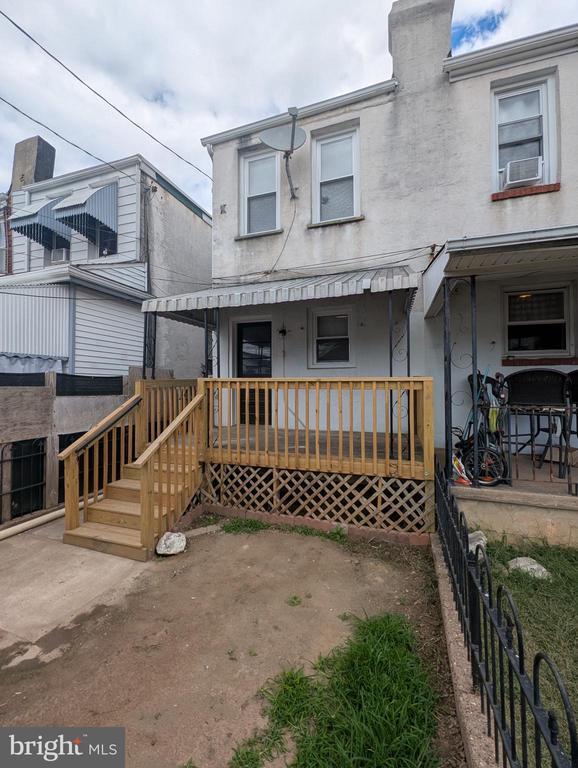 Building Photo - 828 Jefferson Ave