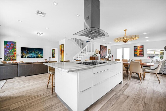 Building Photo - 11304 NW 66th St