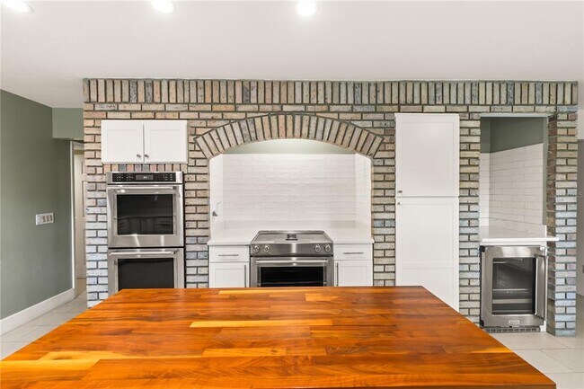 Building Photo - 4951 Courtland Loop