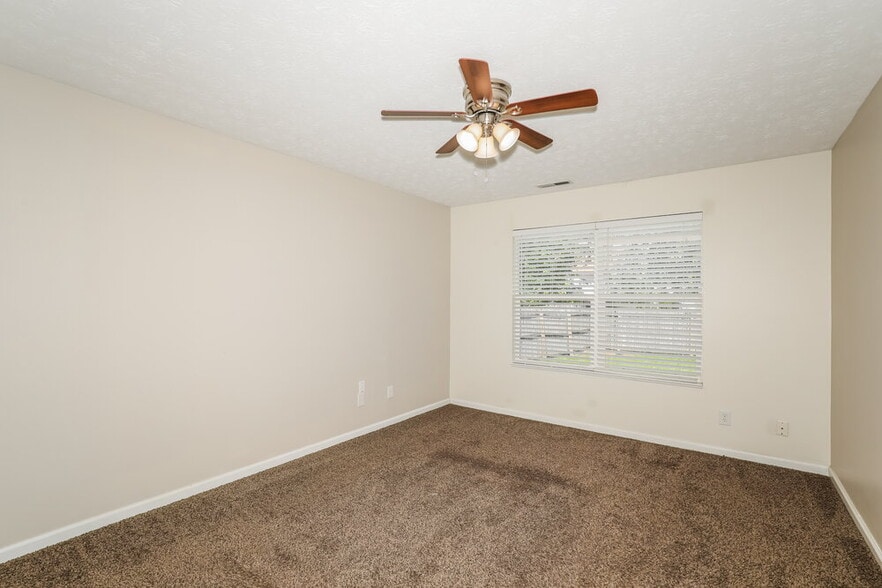 Building Photo - 5309 Waterton Lakes Dr