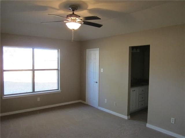 Building Photo - 209 Ginger Ln