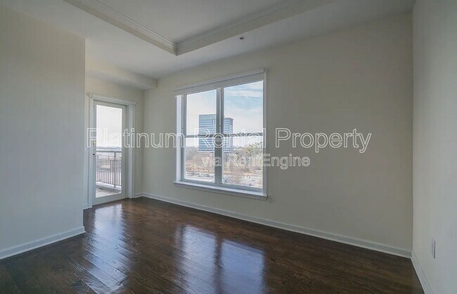 Building Photo - 3334 Peachtree Rd NE