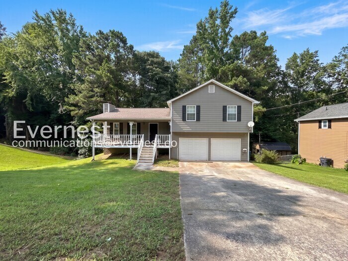 Building Photo - 229 Hampton Dr