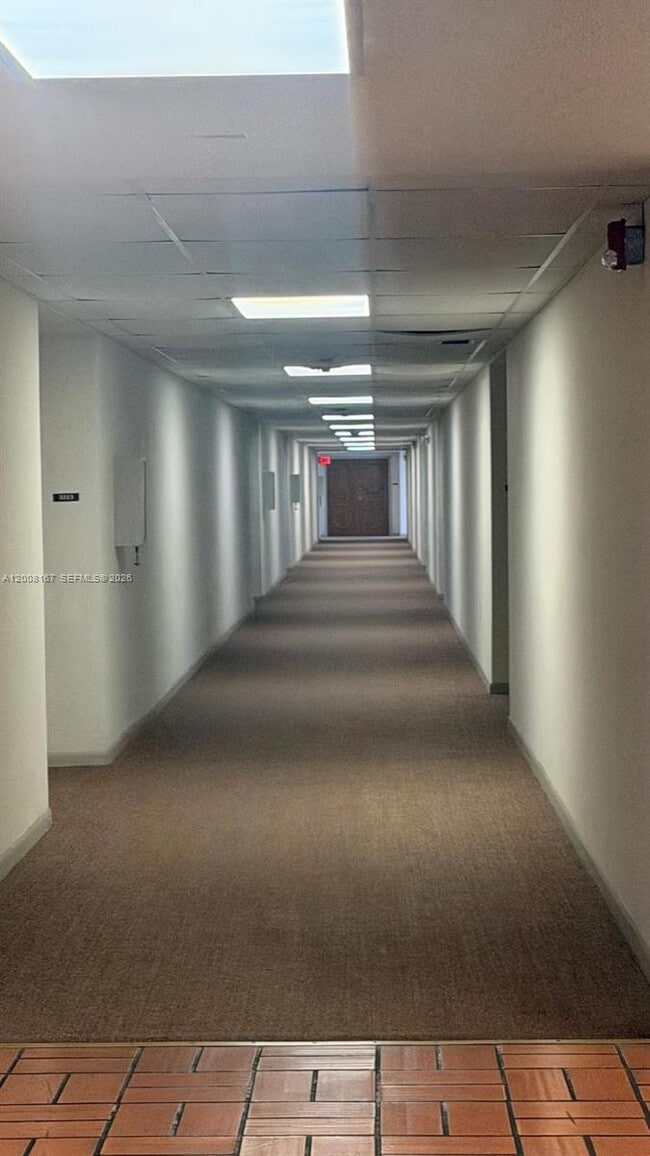 Building Photo - 5900 SW 127th Ave