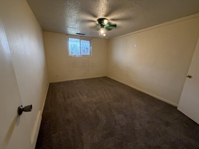 Building Photo - 6825 N Brown Station Dr