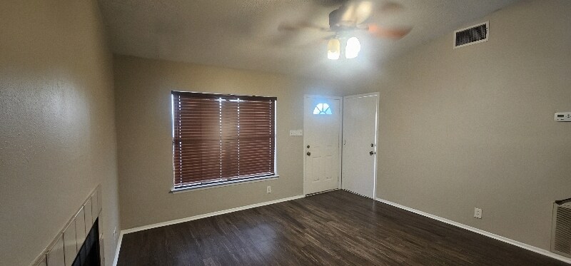 Building Photo - 6602 Pebble Spring Dr