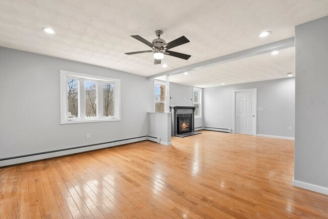 Building Photo - 515 Winthrop St