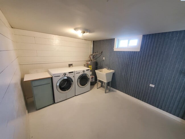 Building Photo - Central kennewick rental