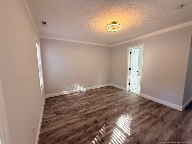 Building Photo - 392 Bubble Creek Ct