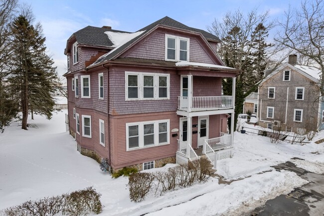 Building Photo - 25-27-27 Lafayette St