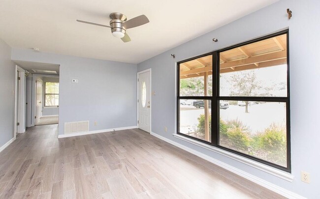 Building Photo - 4619 Raintree Blvd