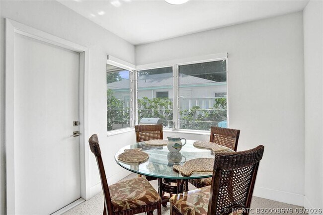 Building Photo - 4313 Sea Grape Dr