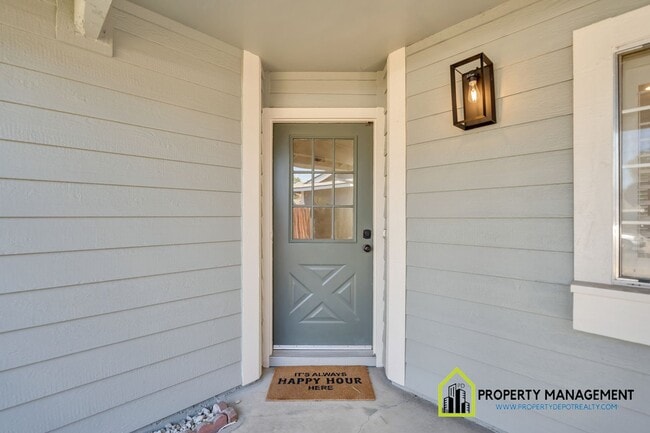 Building Photo - Beautifully Remodeled 3-Bedroom Home for Rent