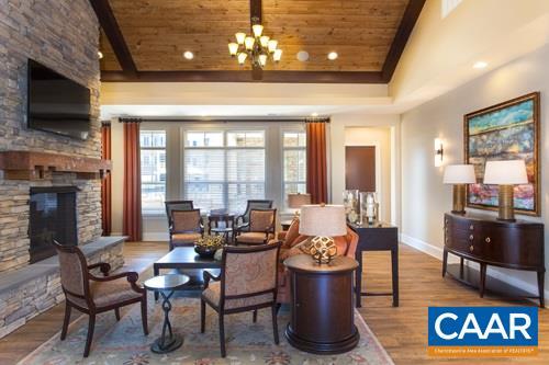 Building Photo - 2015 Reserve Cir