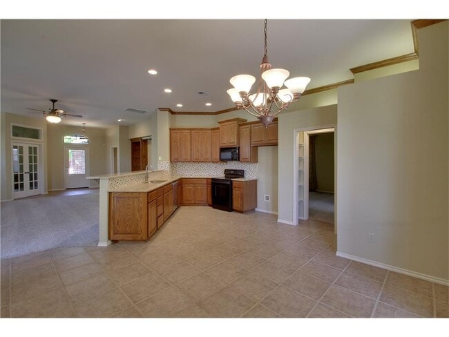 Building Photo - Fantastic  3 Bedrooms + Study Home in Prai...