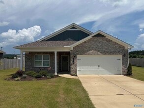 Building Photo - 238 Schoolhouse Dr