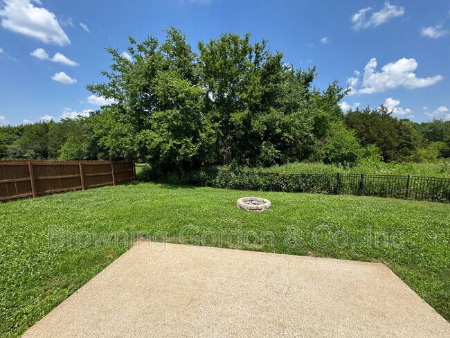 Building Photo - 1321 Bairdscorner Dr