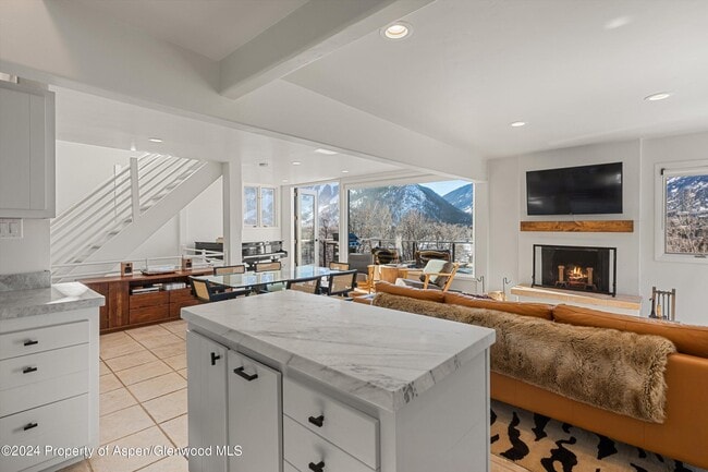 Building Photo - 182 Bennett Pl