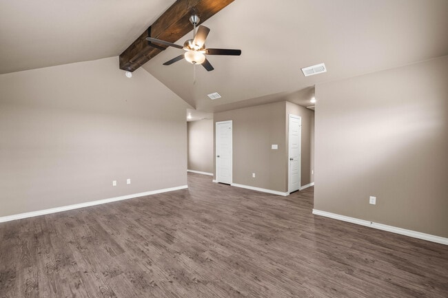 Building Photo - 301 Ave L