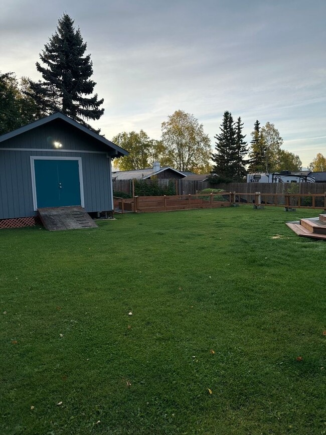 Building Photo - 8741 Flamingo Dr