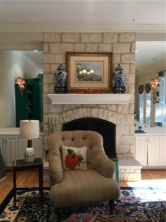 Building Photo - 6800 Western Oaks Blvd