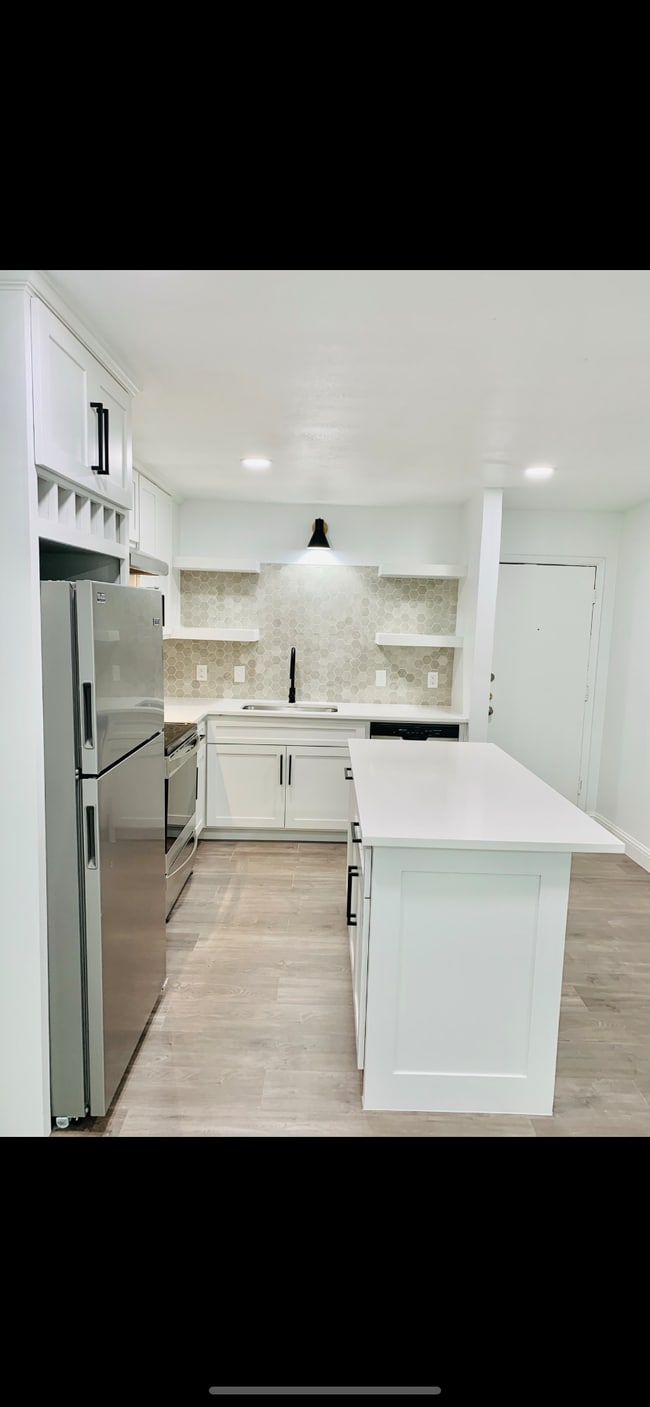Building Photo - 5311 Fleetwood Oaks Ave