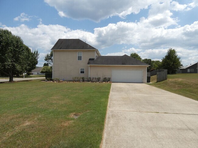Building Photo - 101 Stone Rd