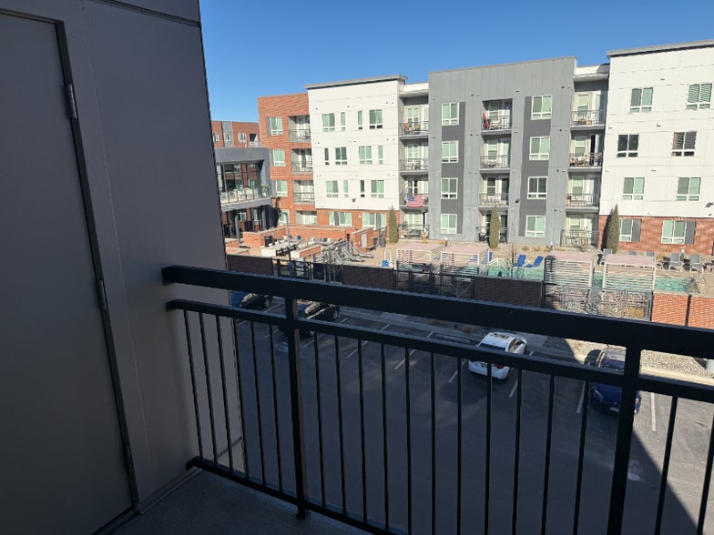 Building Photo - 4400 S Syracuse St