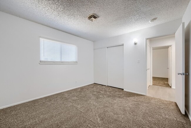 Building Photo - Don't Miss This Charming 3 bed - 2 bath Newly Renovated Home!