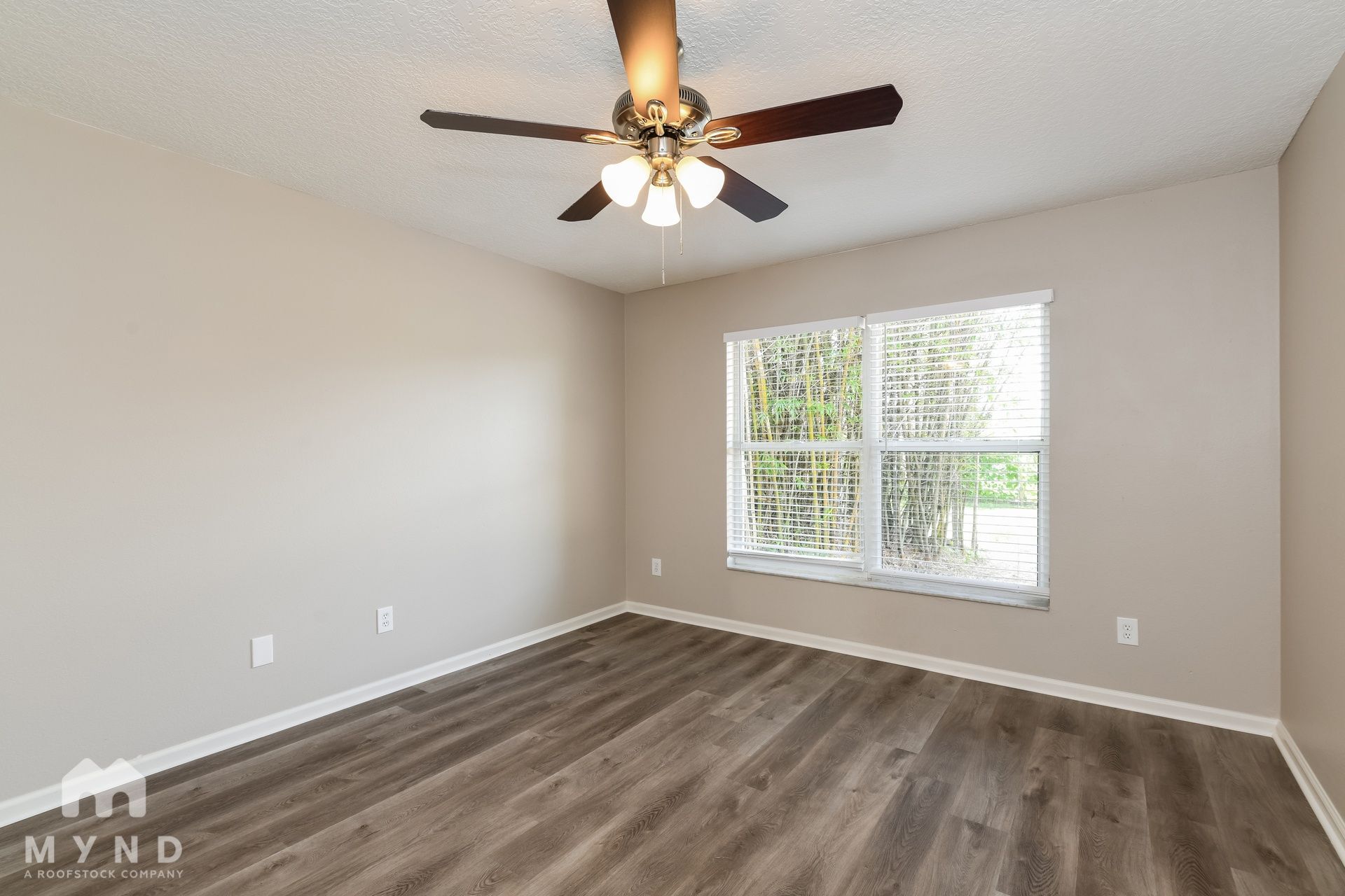 Building Photo - 2581 Sage Dr